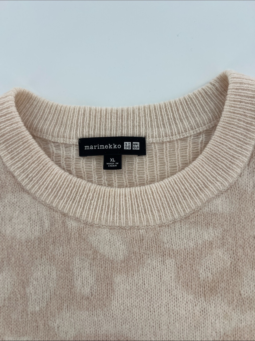 Marimekko Cream Tonal Floral Knit Crewneck neutral XL - Picture 3 of 8